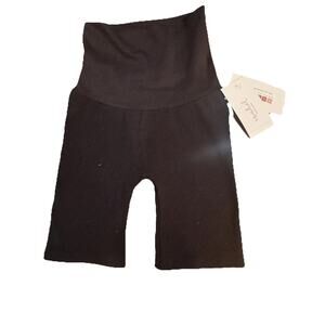 Isabel Maternity Black High Rise Biker Shorts Ribbed Pre Pregnancy Size XS New